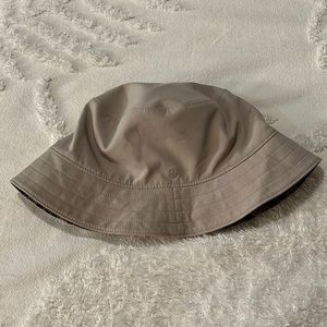 BRAND NEW Lululemon Bucket hat